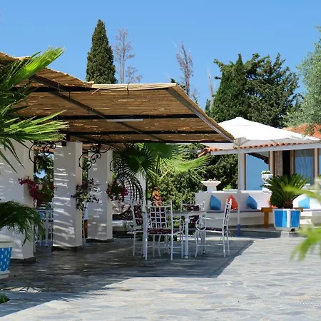 Vila Panorama Bed & Breakfast Piqeras
