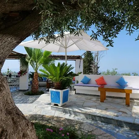 לינה וארוחת בוקר Vila Panorama Piqeras