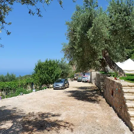 Vila Panorama Bed & Breakfast Piqeras