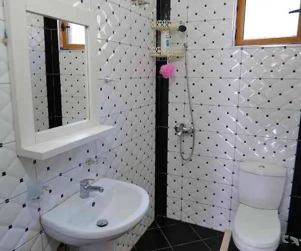 Vila Panorama Bed & Breakfast Piqeras